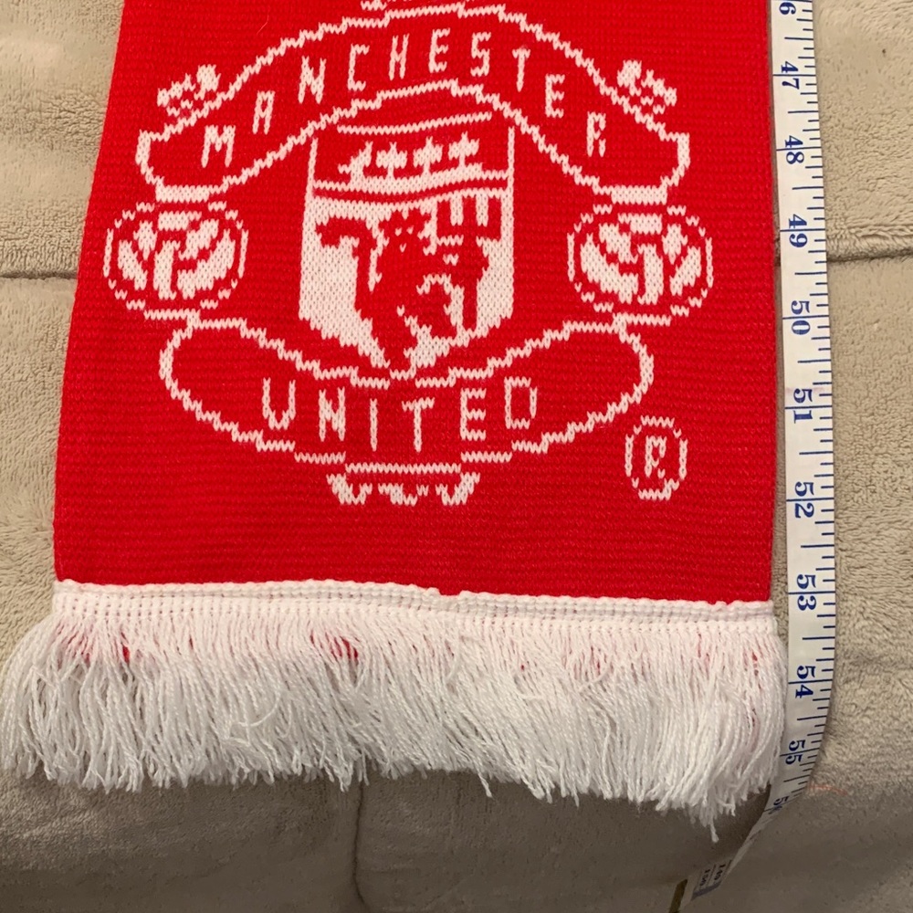 Civas Red and White Scarf - Picture 4 of 7